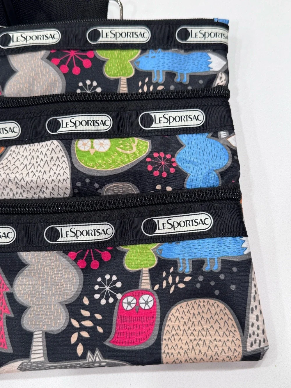 LeSportsac Woodland Fox Owl Print 3 Zip Crossbody Bag EUC Adjustable Strap